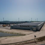 Logistik- und Lieferkettenumgebung als Symbol für CRA-Pflichten von Importeuren
